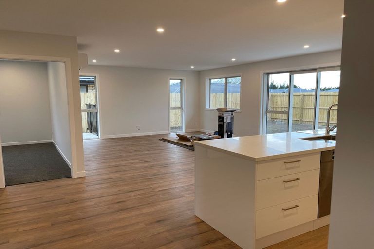 Photo of property in 27 Owaka Road, Wigram, Christchurch, 8025