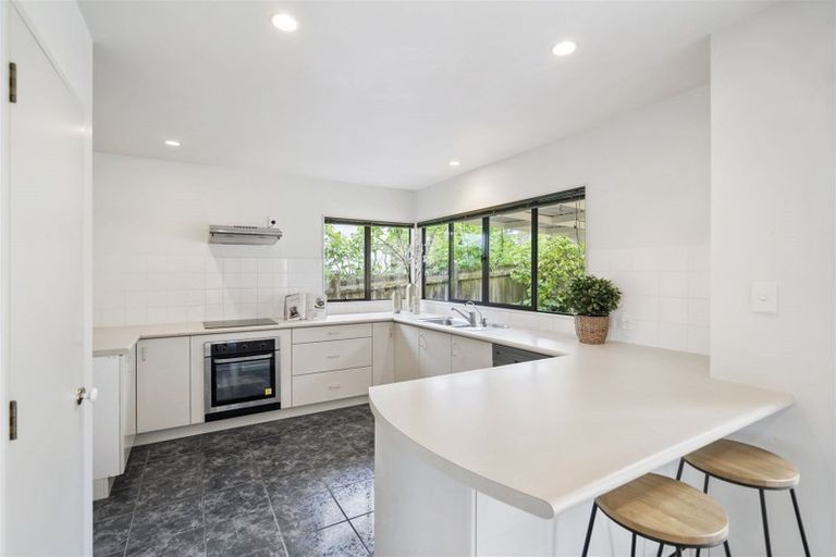 Photo of property in 80 Caribbean Drive, Unsworth Heights, Auckland, 0632