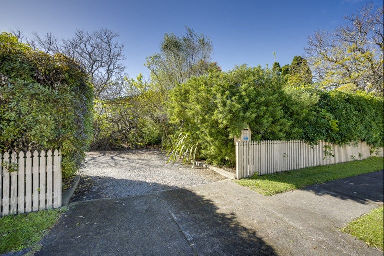 Photo of property in 303 Taradale Road, Pirimai, Napier, 4112