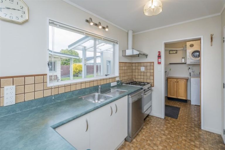Photo of property in 48 Rimu Street, Levin, 5510