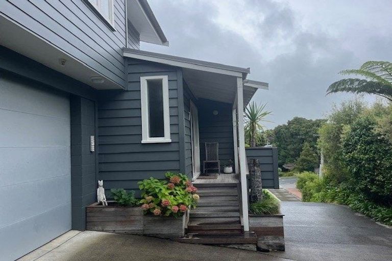 Photo of property in 7 Pah Road, Cockle Bay, Auckland, 2014