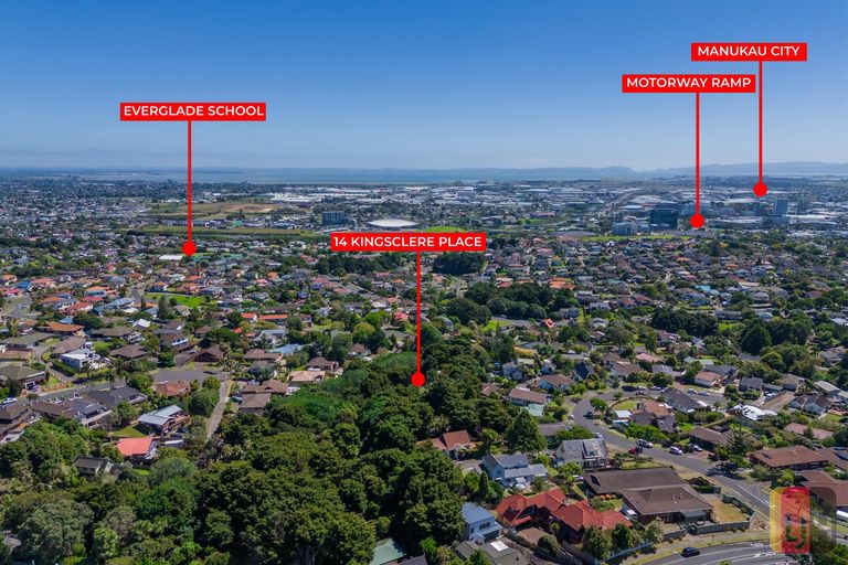 Photo of property in 14 Kingsclere Place, Goodwood Heights, Auckland, 2105