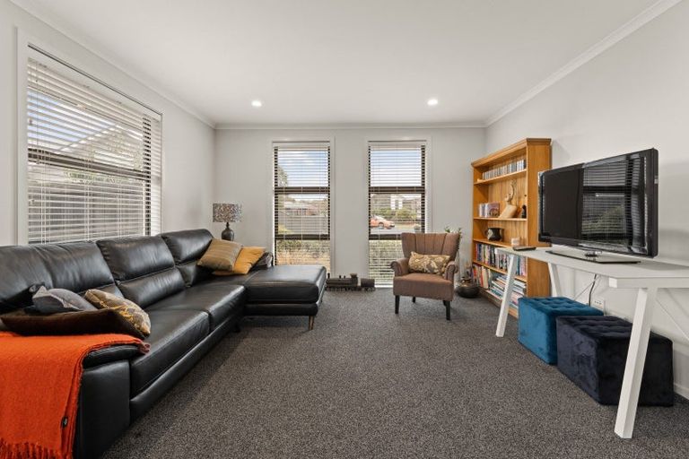 Photo of property in 22 Calluna Crescent, Mosgiel, 9024