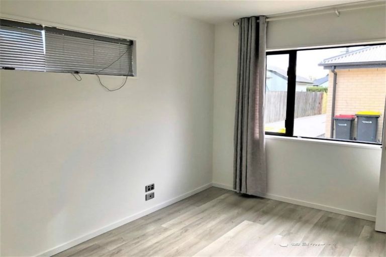 Photo of property in 2/17 Delph Street, Avonhead, Christchurch, 8042