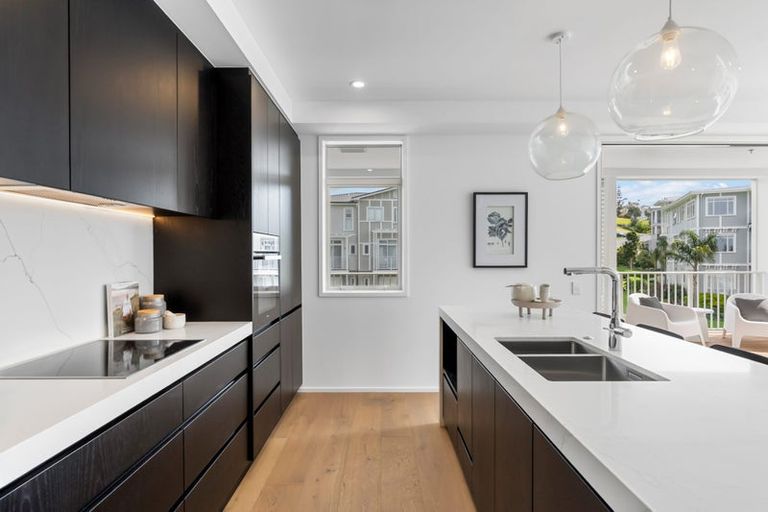 Photo of property in 177 Hibiscus Drive, Orewa, 0931