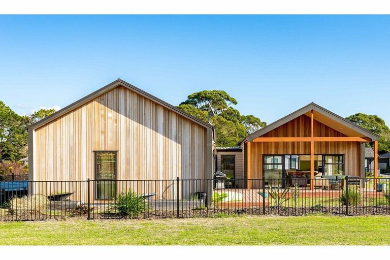 Photo of property in 5 Park Rise, Mangawhai Heads, Mangawhai, 0505