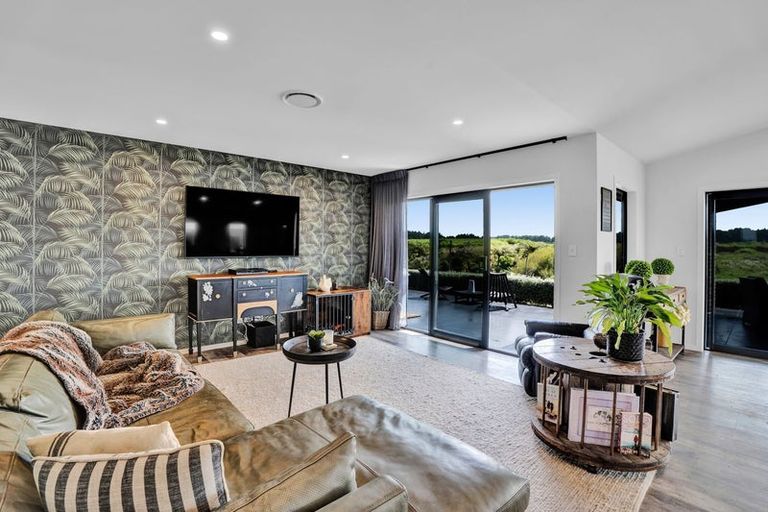 Photo of property in 661 Manaia Road, Manaia, Coromandel, 3581