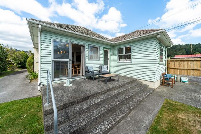 Photo of property in 16 Kiln Street, Silverstream, Upper Hutt, 5019
