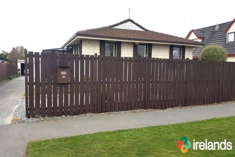 Photo of property in 1/208 Grimseys Road, Redwood, Christchurch, 8051