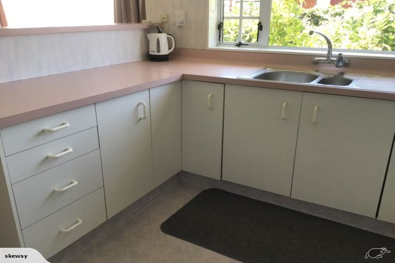 Photo of property in 1/123 Avondale Road, Greenmeadows, Napier, 4112