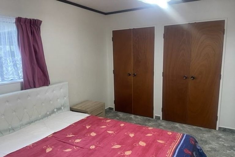 Photo of property in 2/35 Collingwood Street, Waterloo, Lower Hutt, 5011