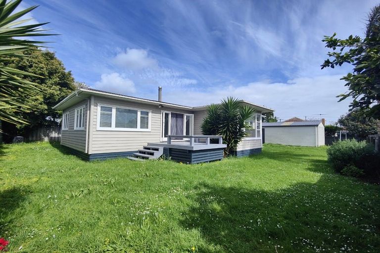 Photo of property in 6a Kayes Road, Pukekohe, 2120
