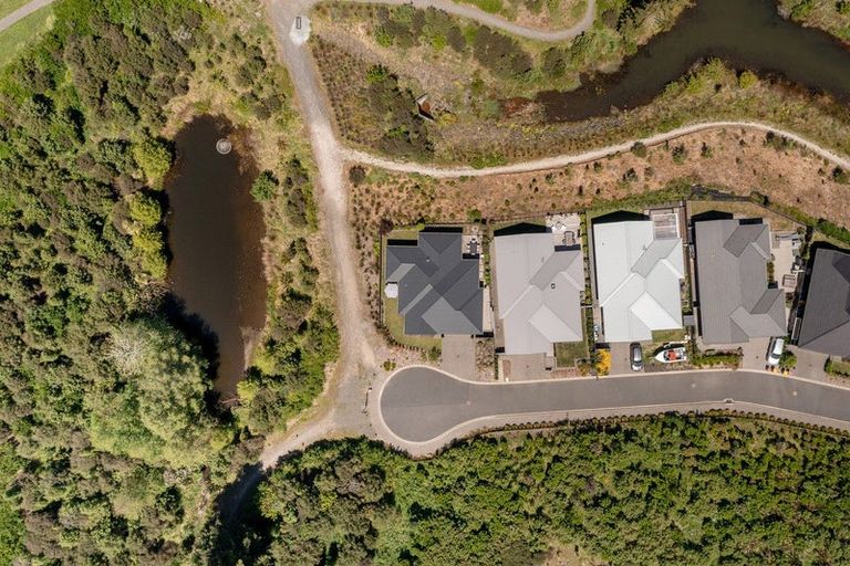 Photo of property in 30 Kauri Lane, Omokoroa, 3114