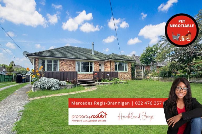 Photo of property in 45 Waipani Road, Te Atatu Peninsula, Auckland, 0610