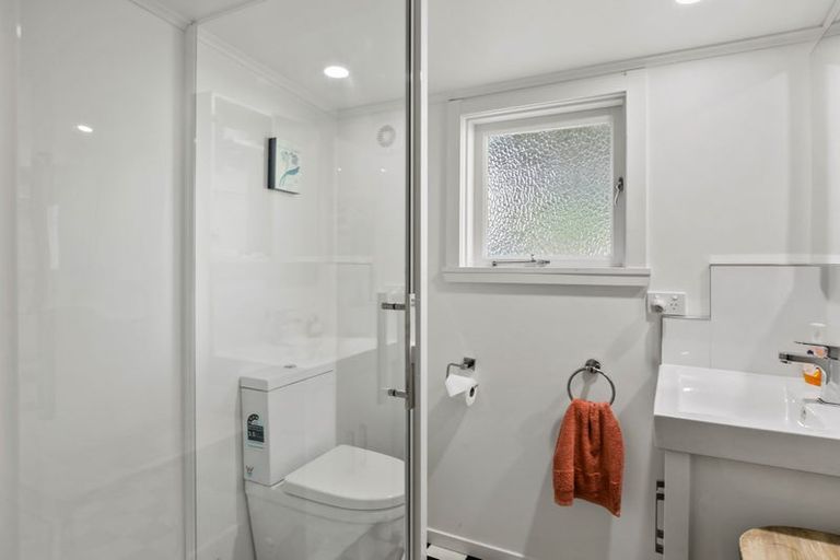 Photo of property in 324 Thames Coast Sh25 Road, Thornton Bay, Thames, 3575