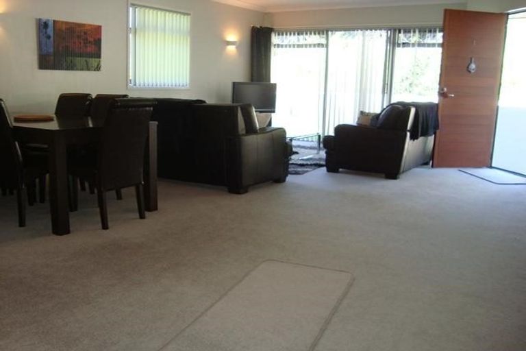 Photo of property in 1/48 Coote Road, Bluff Hill, Napier, 4110