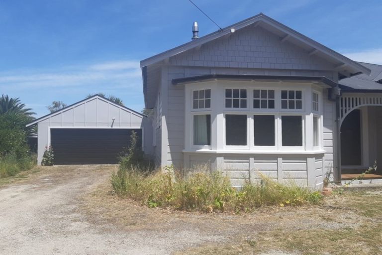 Photo of property in 12 Hayward Street, Featherston, 5710