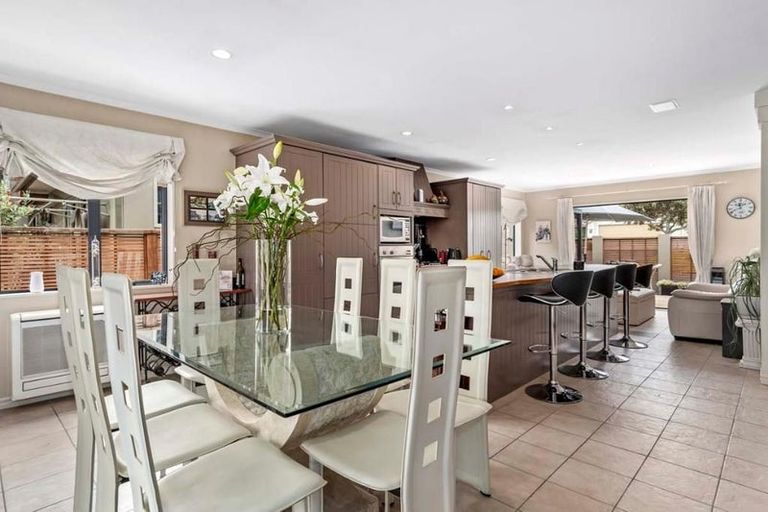 Photo of property in 5 La Colina Place, Bethlehem, Tauranga, 3110