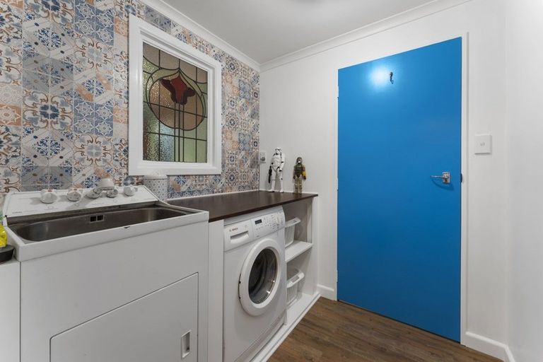 Photo of property in 67 Pine Avenue, New Brighton, Christchurch, 8061