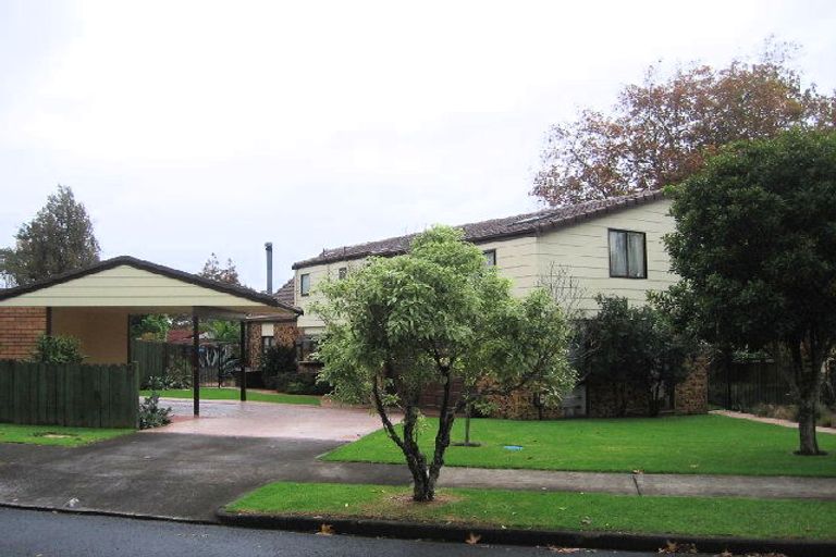 Photo of property in 7 Matuku Place, Papatoetoe, Auckland, 2025