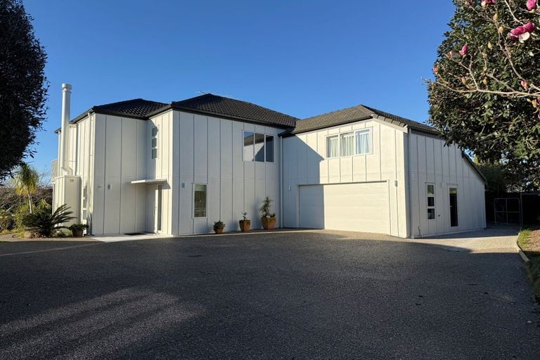 Photo of property in 127 Pah Road, Cockle Bay, Auckland, 2014