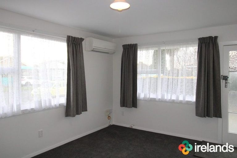 Photo of property in 1/124 Aldwins Road, Phillipstown, Christchurch, 8062
