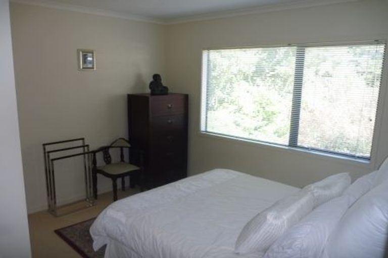 Photo of property in 22 Catrina Avenue, Birkenhead, Auckland, 0626