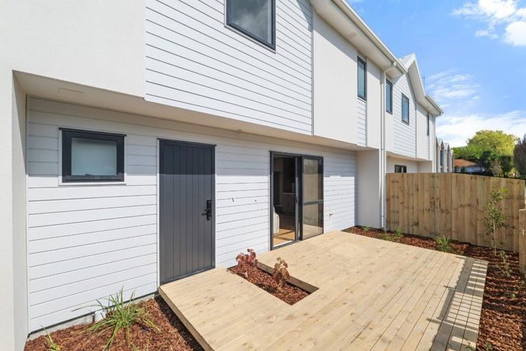 Photo of property in 2/28 Cross Street, Phillipstown, Christchurch, 8011