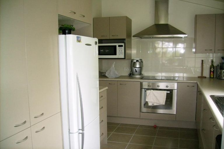 Photo of property in 11/60 Birkdale Road, Birkdale, Auckland, 0626