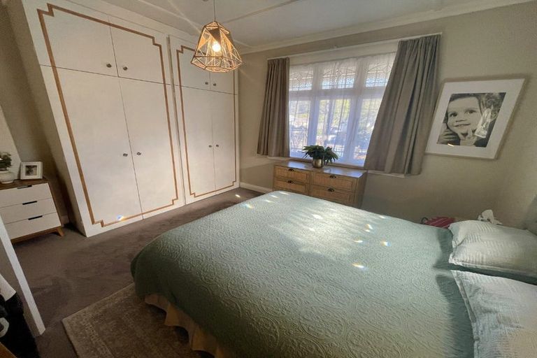 Photo of property in 379 Karori Road, Karori, Wellington, 6012