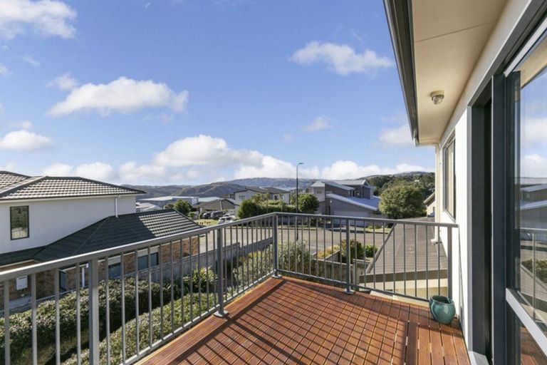 Photo of property in 19 Milford Street, Aotea, Porirua, 5024