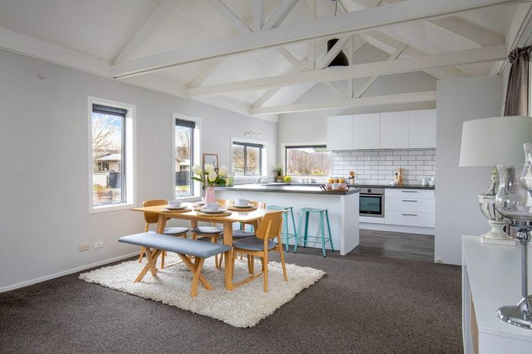 Photo of property in 76 Ashworth Street, Alexandra, 9320