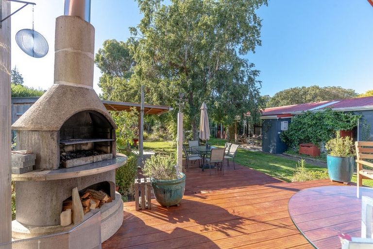 Photo of property in 12 Dixon Street, Carterton, 5713