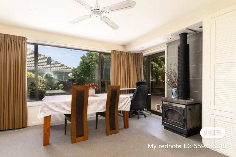 Photo of property in 4 Oakfield Street, Burnside, Christchurch, 8053