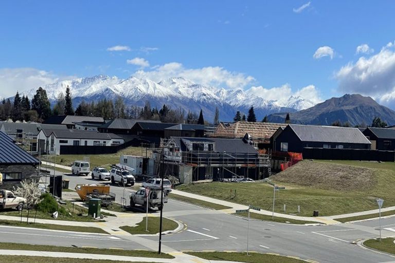 Photo of property in 55 Avalon Station Drive, Wanaka, 9305