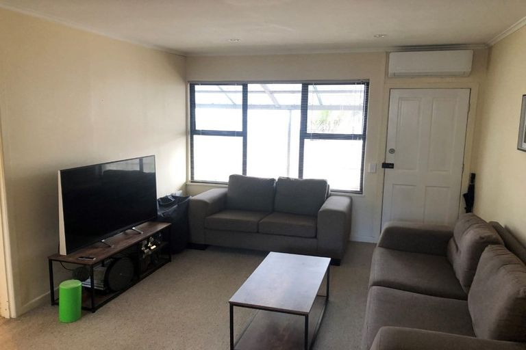 Photo of property in 1 Derwent Street, Morningside, Auckland, 1022