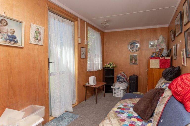 Photo of property in 9 Mccallum Street, Dannevirke, 4930