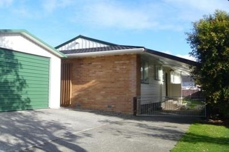 Photo of property in 41 Waipounamu Drive, Kelson, Lower Hutt, 5010