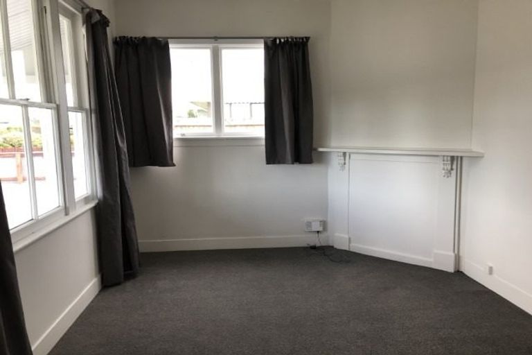 Photo of property in 156 Mcmurdo Street, Tinwald, Ashburton, 7700