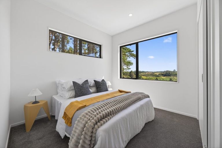 Photo of property in 244e West Hoe Heights, Orewa, 0931