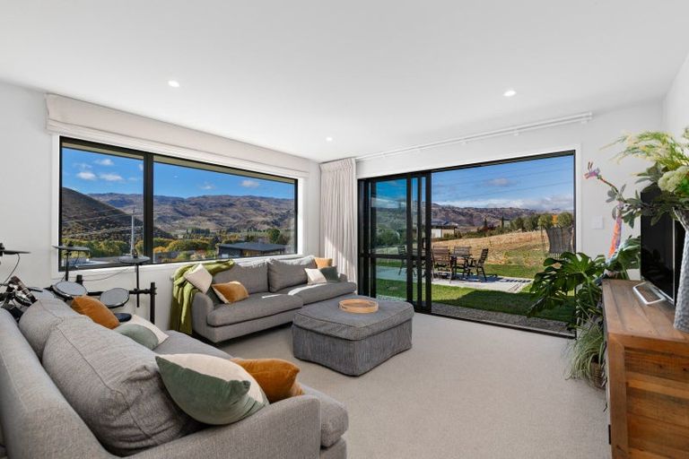 Photo of property in 9 Lowburn Terrace, Lowburn, Cromwell, 9384