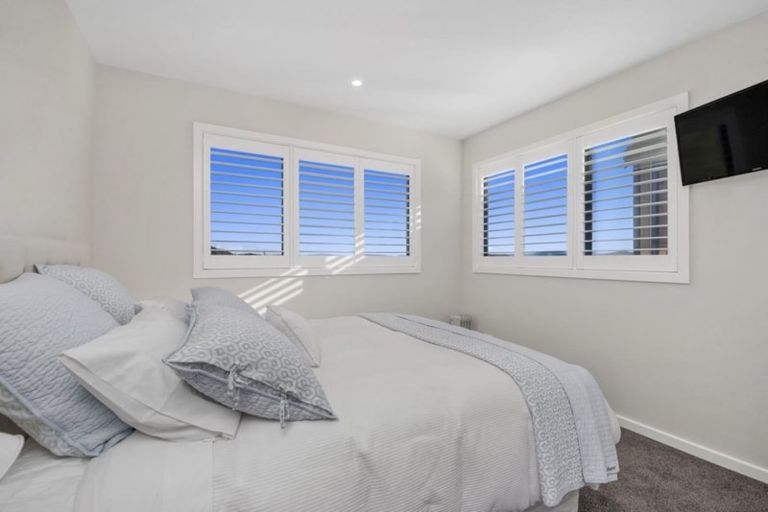 Photo of property in 27 Locheagles Rise, Kinloch, Taupo, 3377