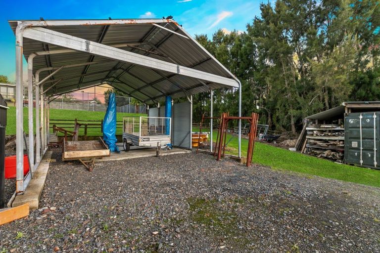 Photo of property in 77 Awanui Rise, Papakura, 2582
