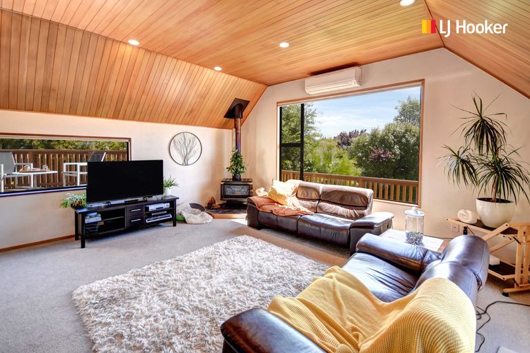 Photo of property in 30 Gebbie Street, Kinmont Park, Mosgiel, 9024