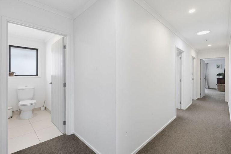 Photo of property in 5 Tavarnya Way, Patumahoe, Pukekohe, 2679