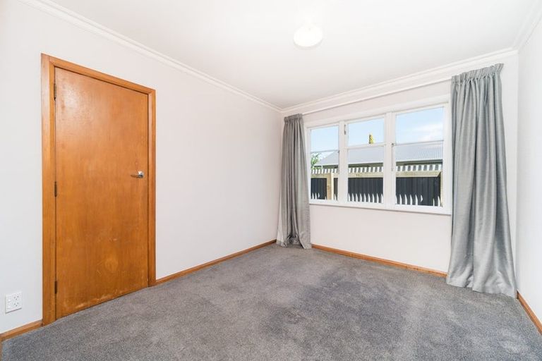 Photo of property in 49 College Street, Awapuni, Palmerston North, 4412