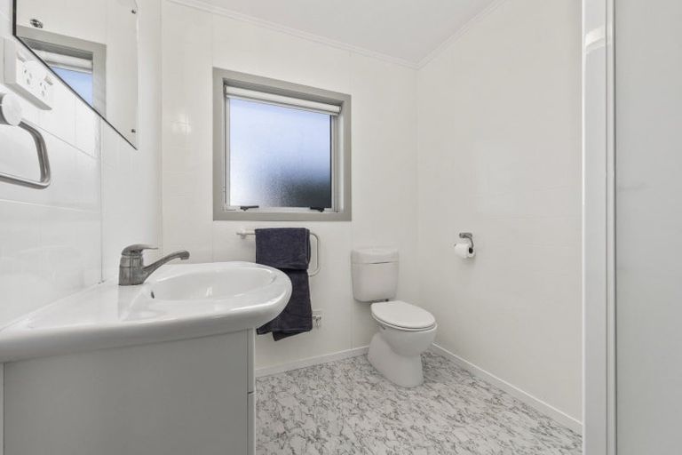 Photo of property in 3 Mariri Place, Waitarere Beach, Levin, 5510