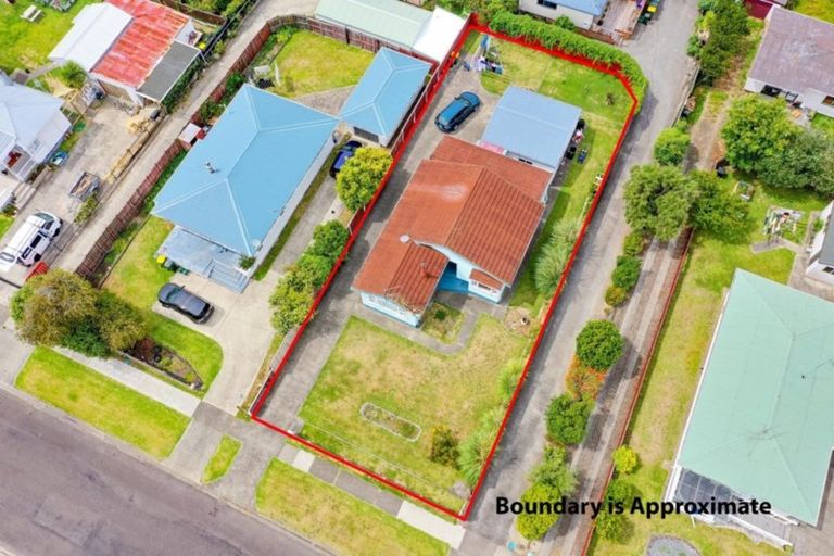 Photo of property in 9 Beach Street, Whakatane, 3120
