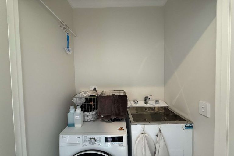 Photo of property in 451 Featherston Street, Palmerston North, 4414