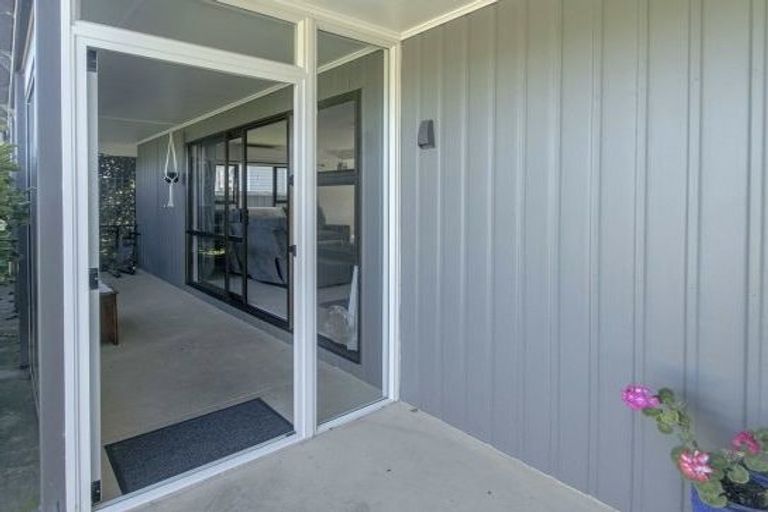 Photo of property in 8 Ryan Crescent, Greenmeadows, Napier, 4112